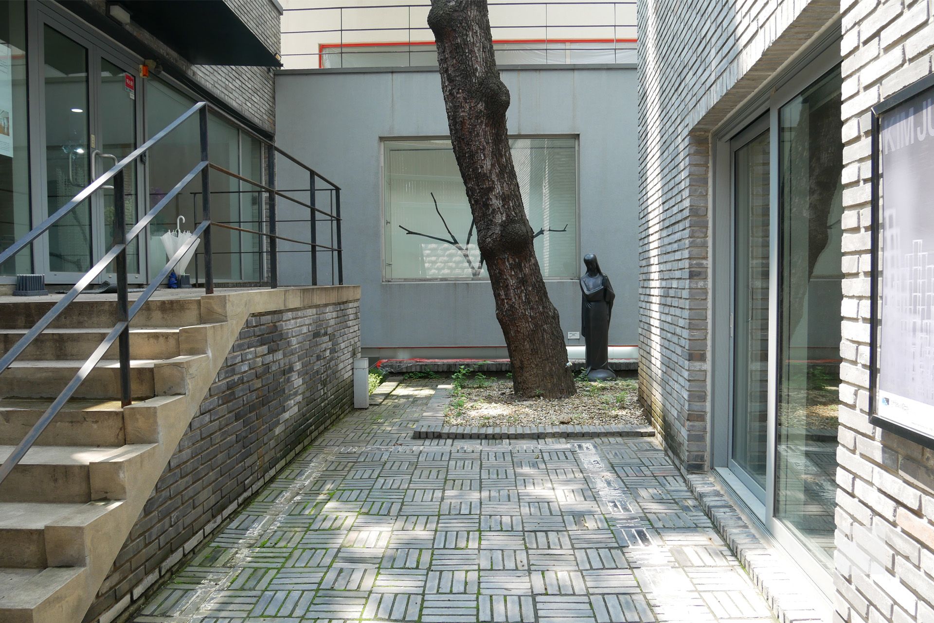 view 03